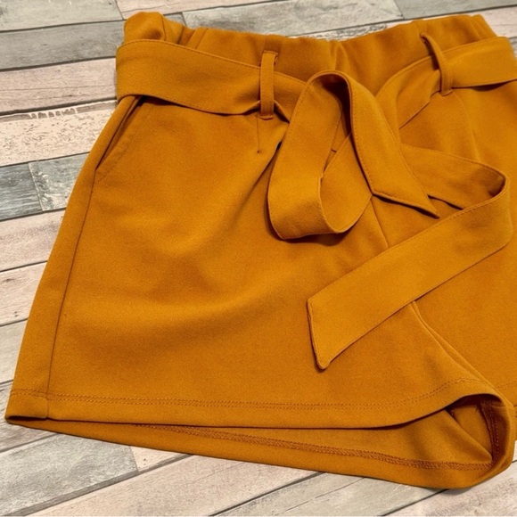 Women’s Mustard “Forever21” High-waisted Shorts with Belt | #A3 - Picture 4 of 12